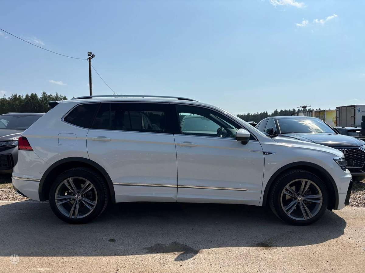Volkswagen Tiguan Allspace - 5