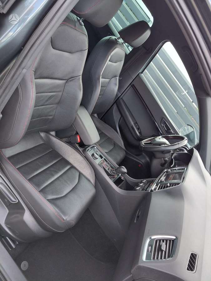 Seat Ateca, 2.0 l., Внедорожник / Кроссовер