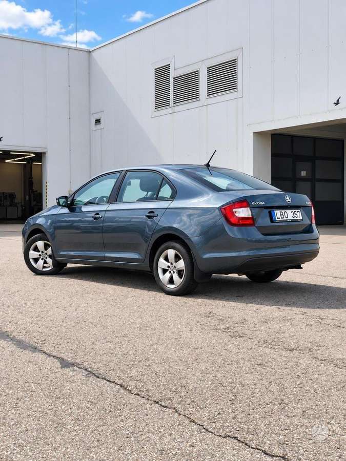 Škoda Rapid - 3