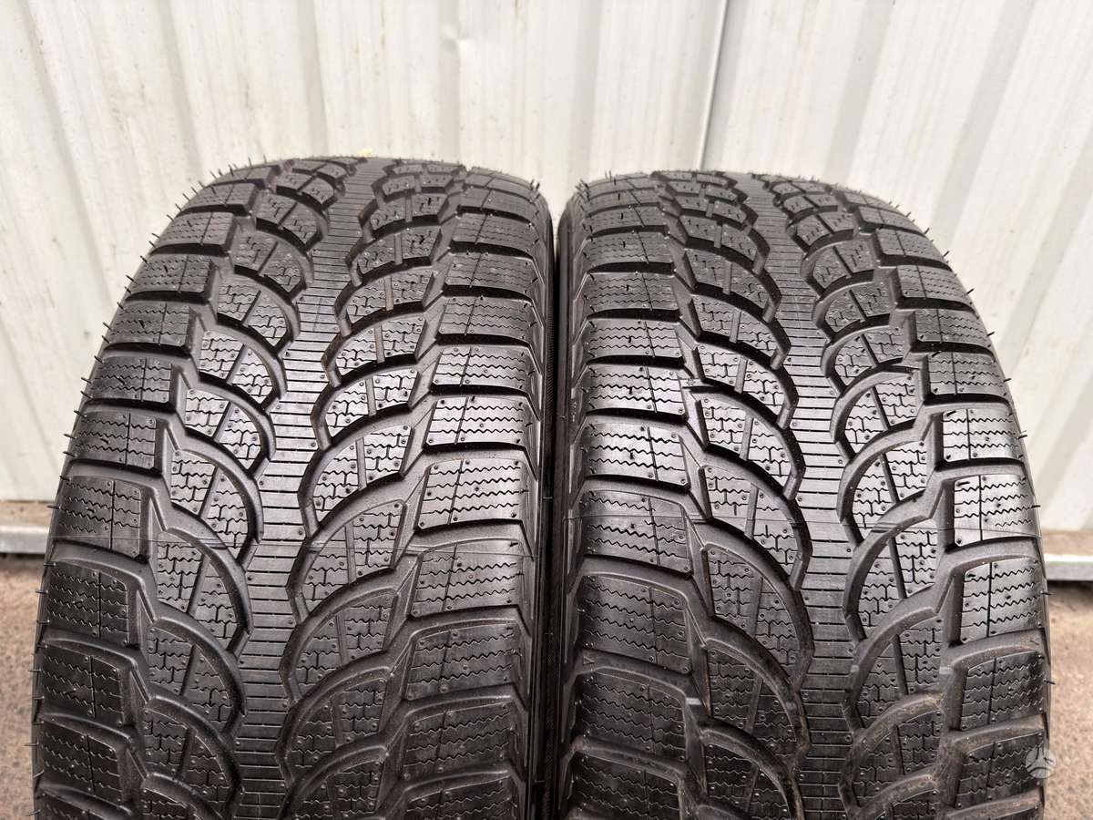 Bridgestone BLIZZAK LM-32, winter 245/45 R19