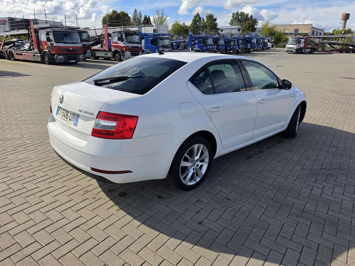 Škoda Octavia - 3