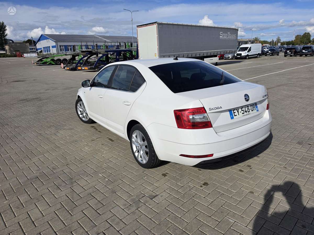 Škoda Octavia - 4