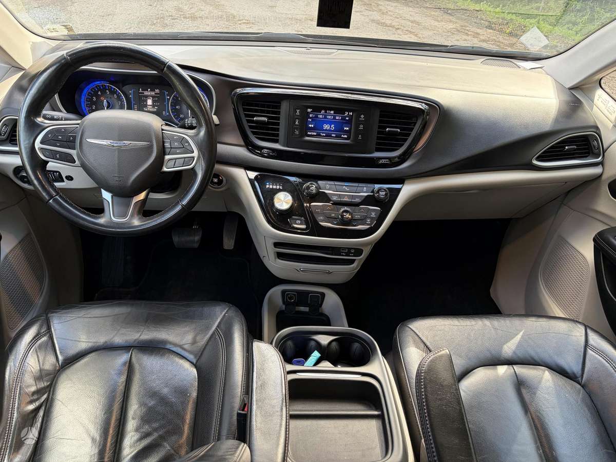 Chrysler Pacifica, 3.6 l., Минивэн