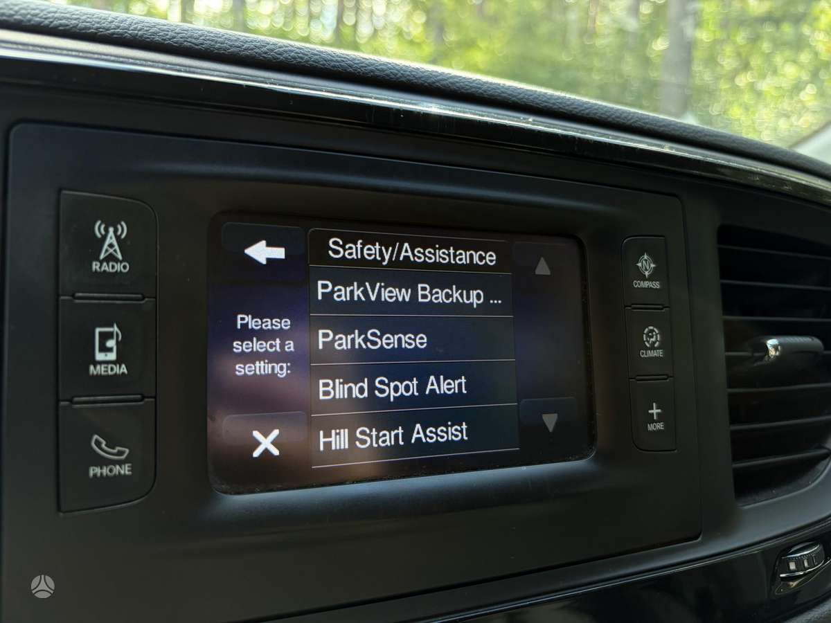 Chrysler Pacifica, 3.6 l., Минивэн
