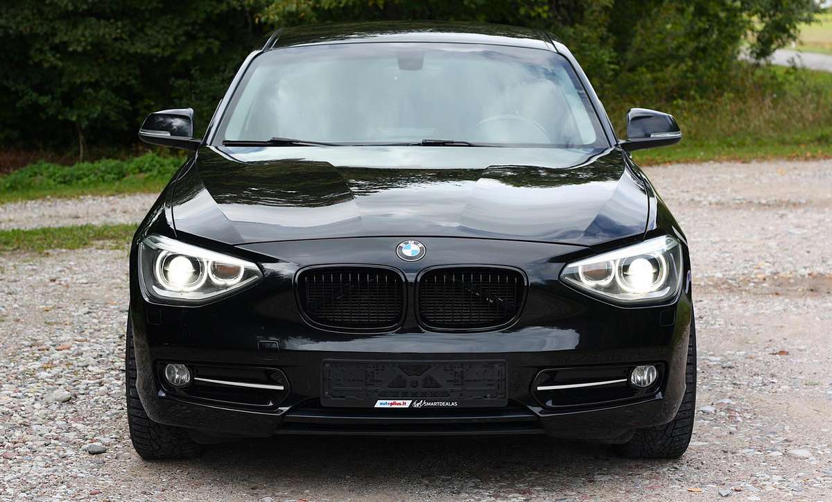 BMW 118, 2.0 l., Хэтчбек