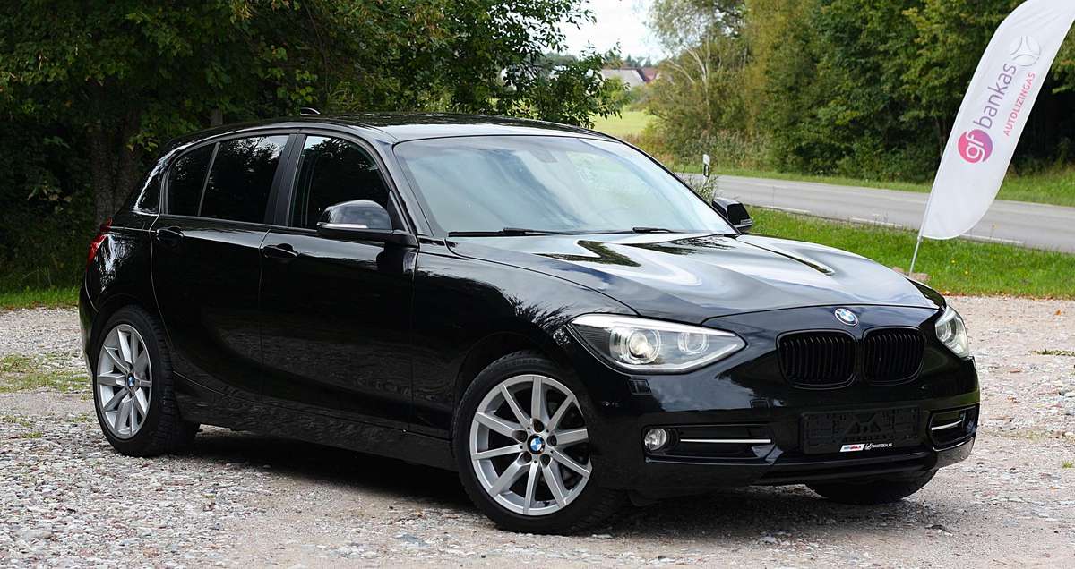 BMW 118, 2.0 l., Хэтчбек