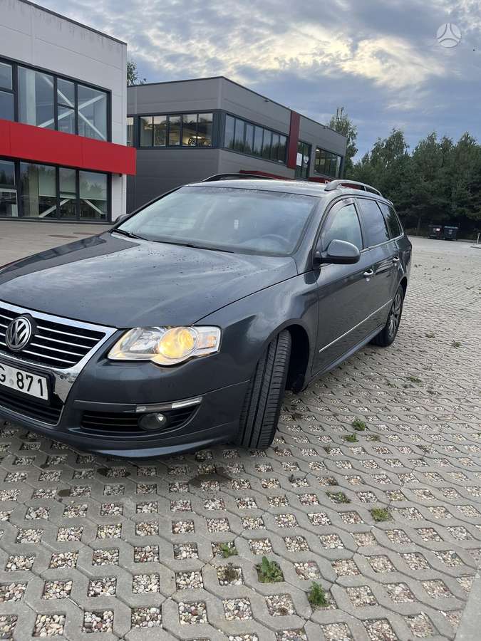 Volkswagen Passat - 5