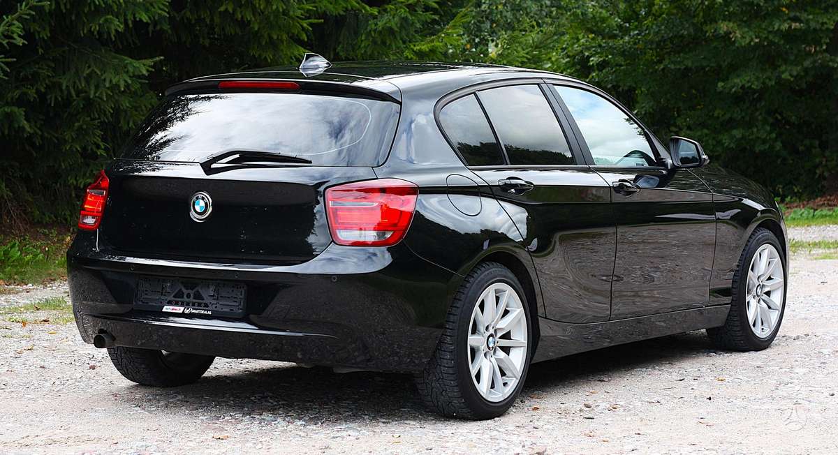 BMW 118, 2.0 l., Хэтчбек
