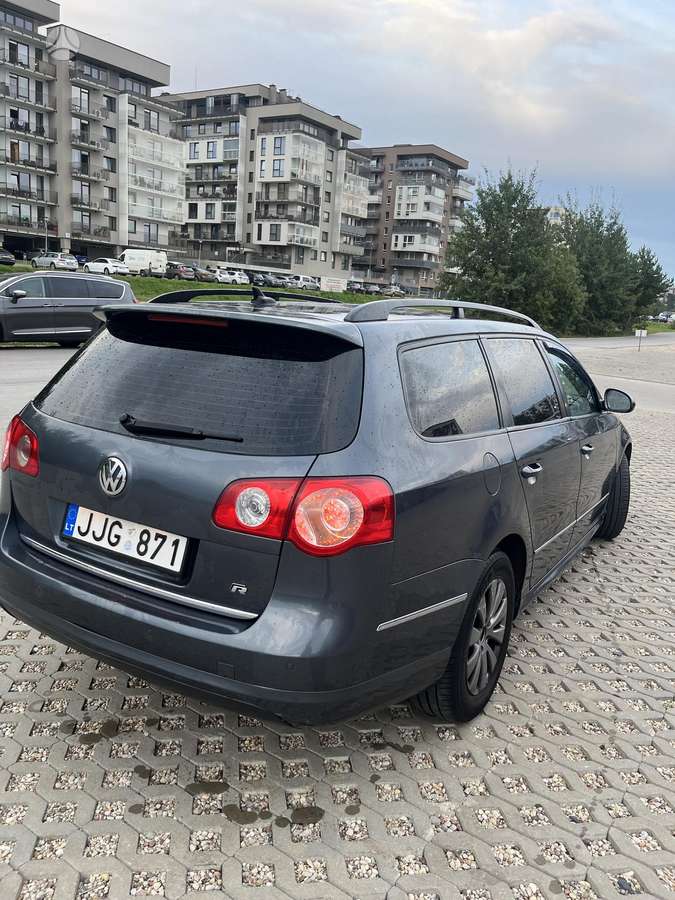 Volkswagen Passat - 7