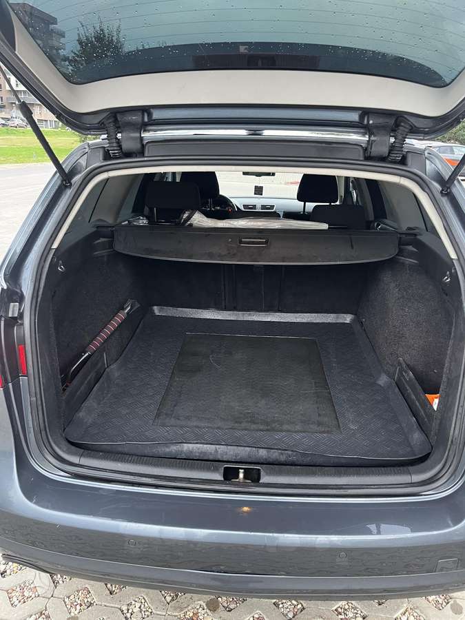 Volkswagen Passat - 9