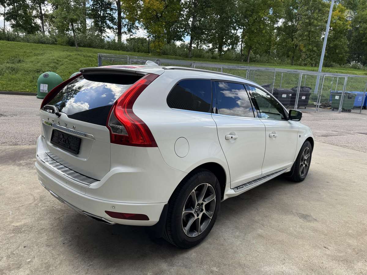 Volvo XC60 - 4