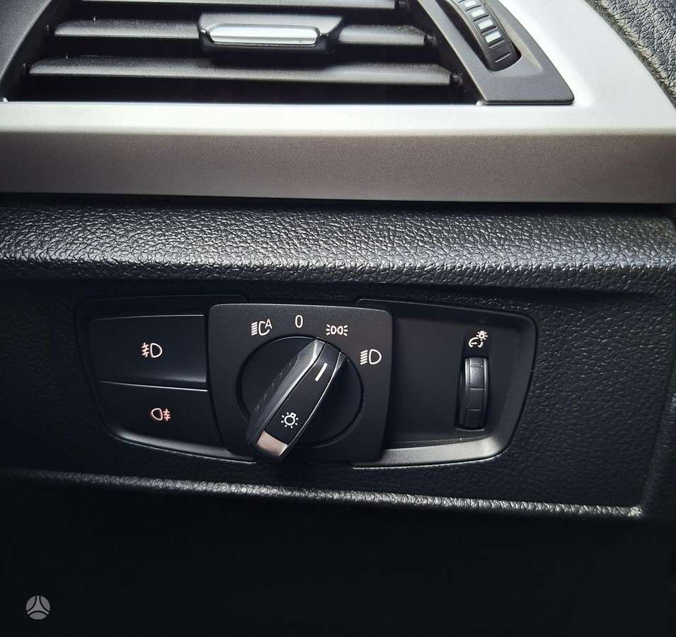 BMW 118, 2.0 l., Хэтчбек