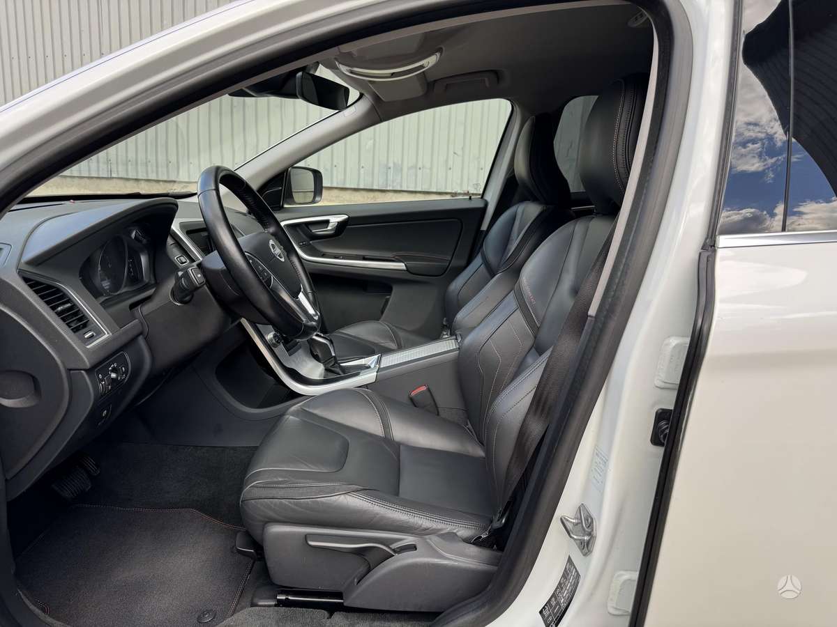 Volvo XC60 - 6