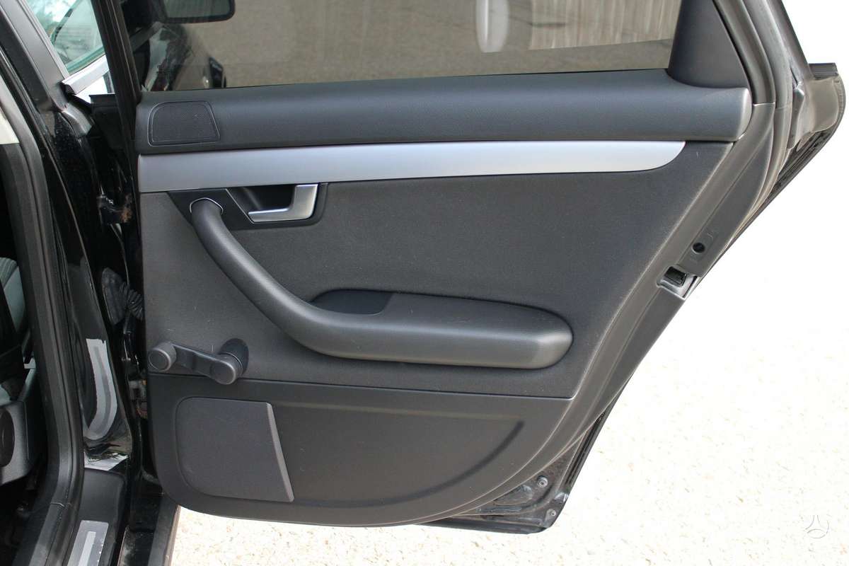Audi A4, 2.0 l., universalas