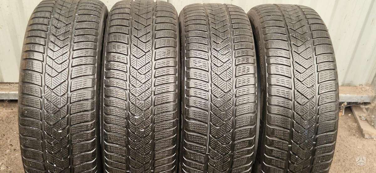 Pirelli SOTTOZERO 3, winter 225/55 R17