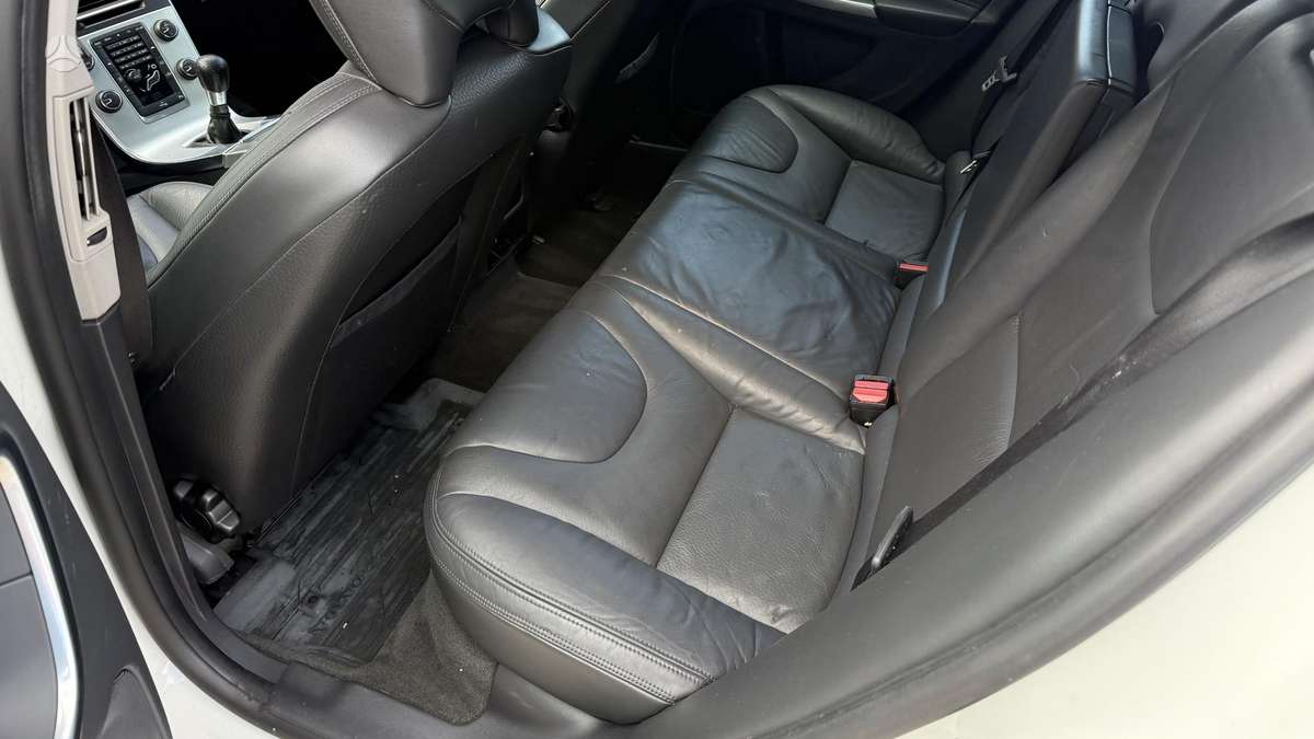 Volvo V60, 1.6 l., wagon