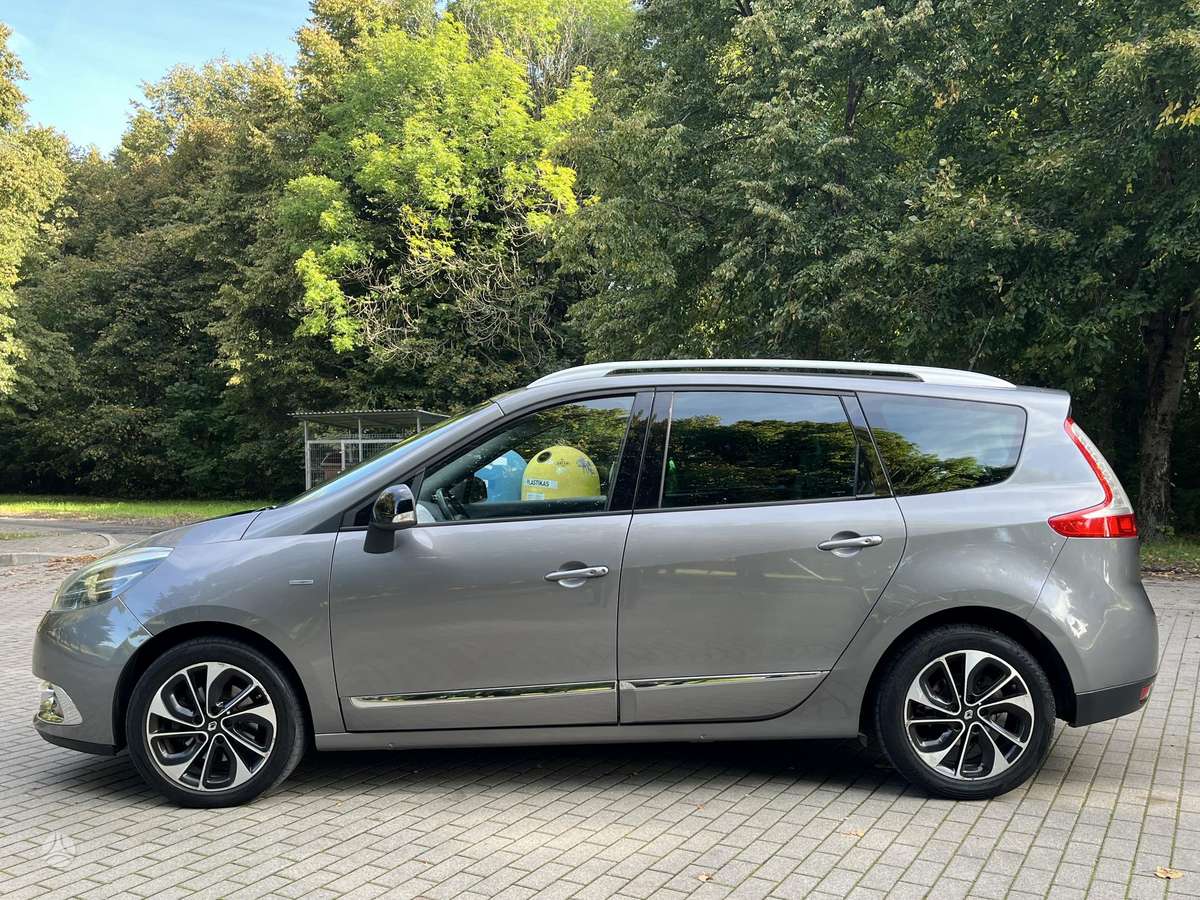 Renault Grand Scenic - 5