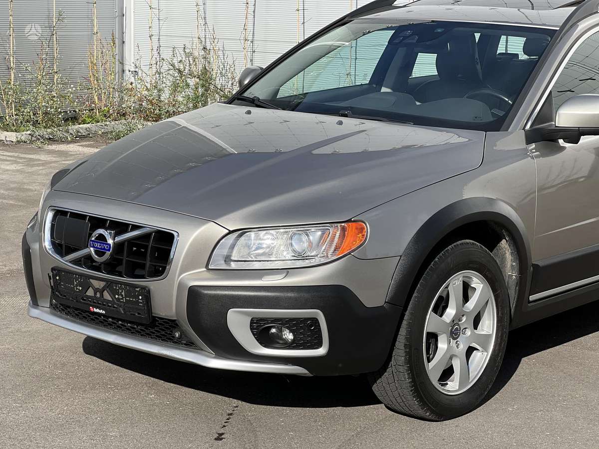 Volvo XC70 - 4