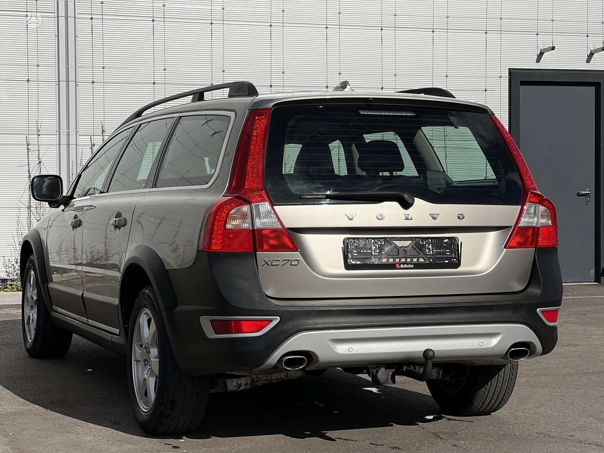 Volvo XC70, 2.4 l., Универсал