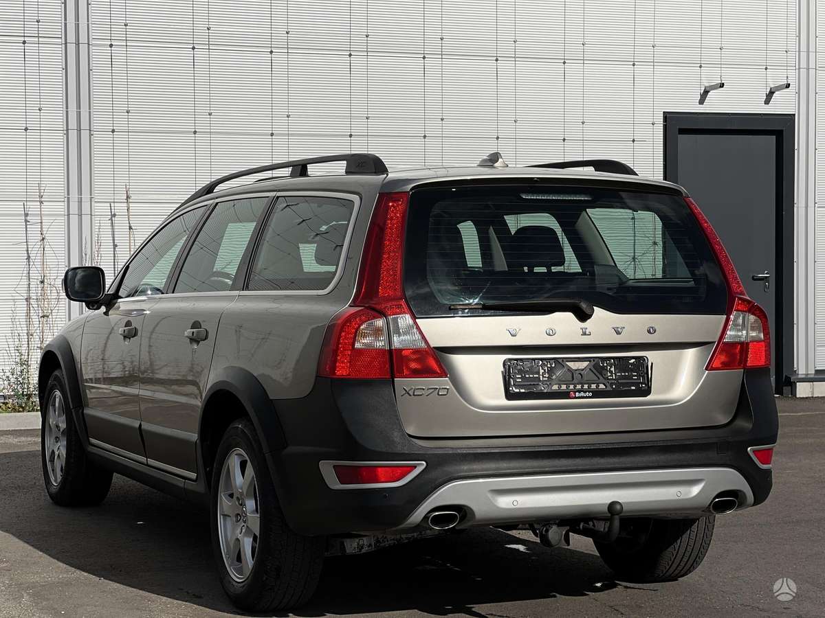 Volvo XC70, 2.4 l., Универсал