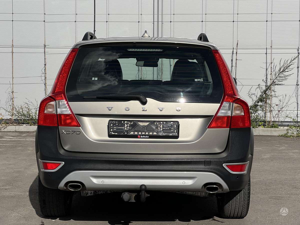Volvo XC70, 2.4 l., Универсал