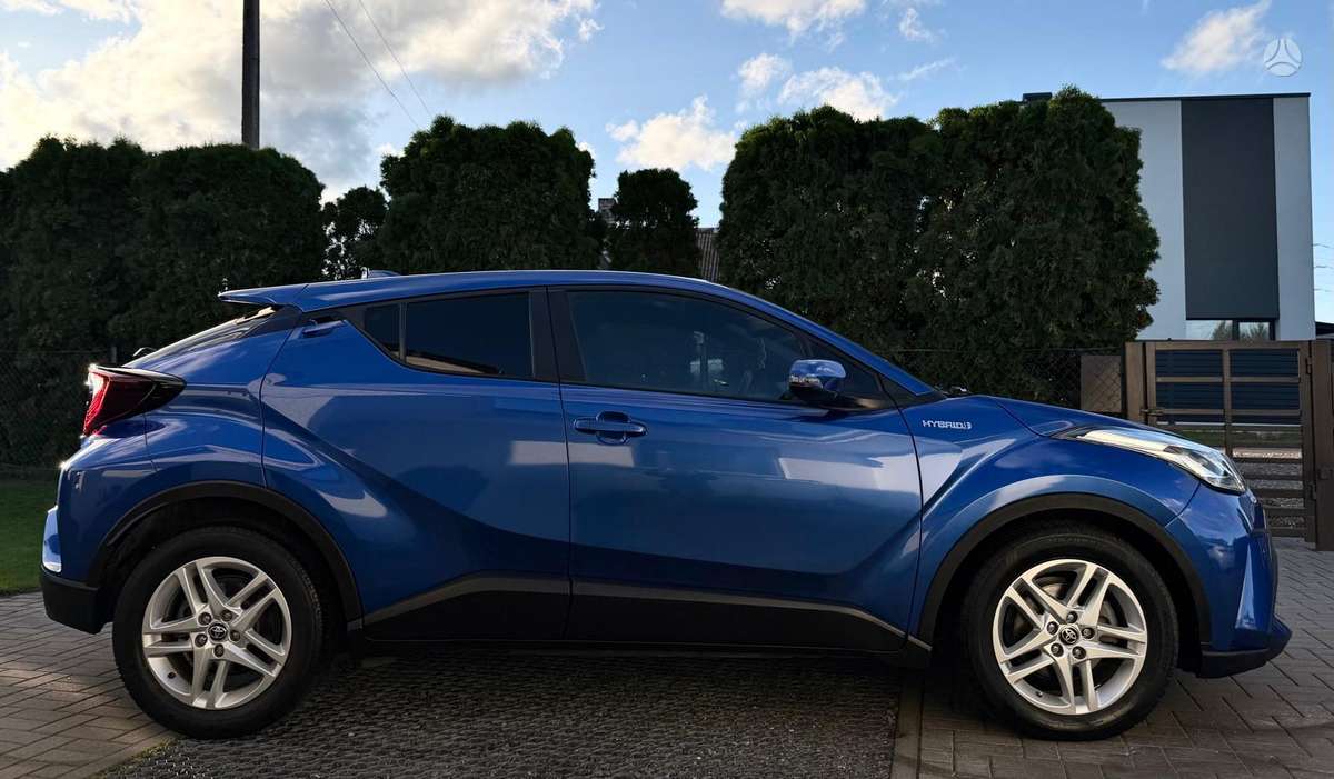 Toyota C-HR - 9