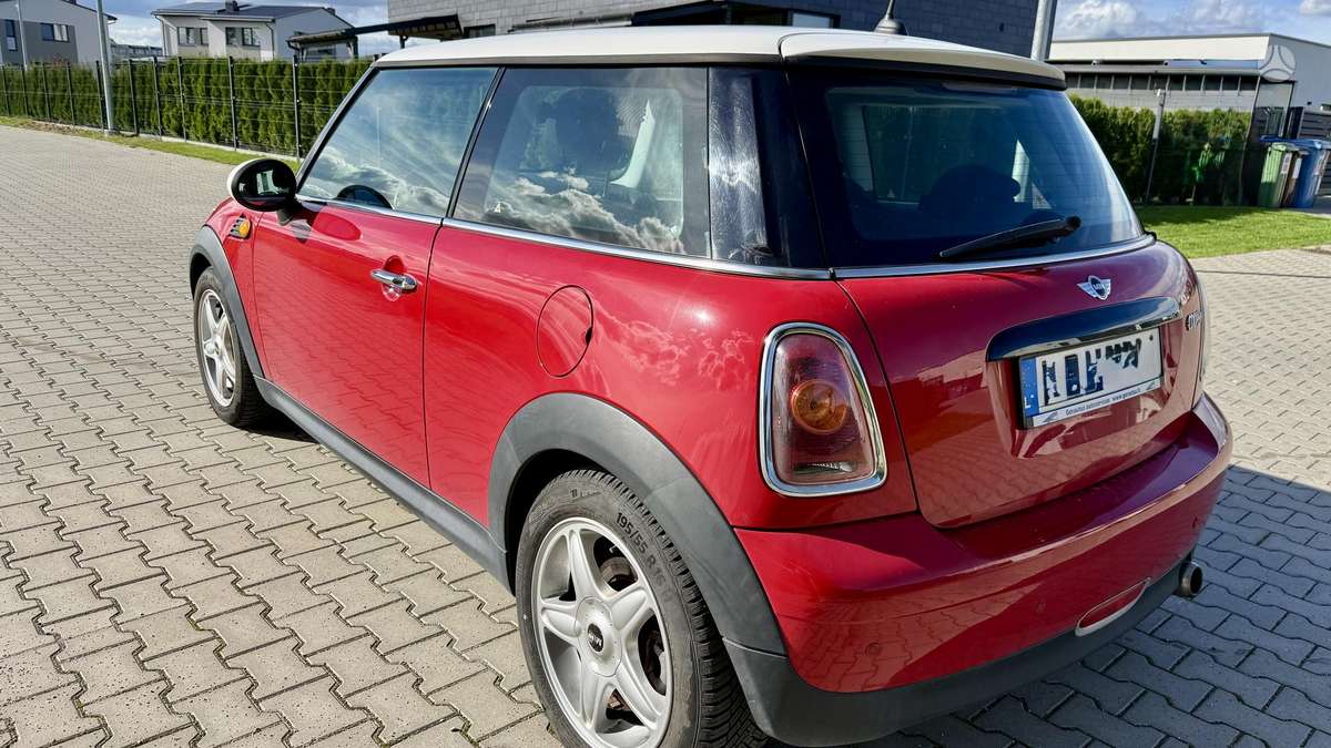 Mini Cooper, 1.6 l., Хэтчбек