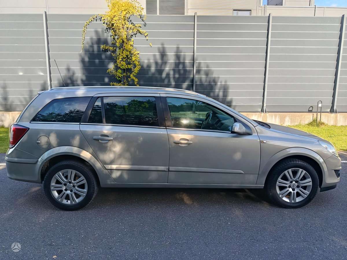 Opel Astra, 1.6 l., Универсал