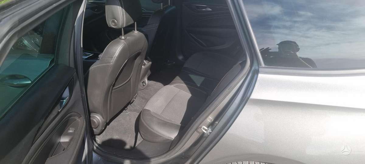 Opel Insignia, 2.0 l., wagon