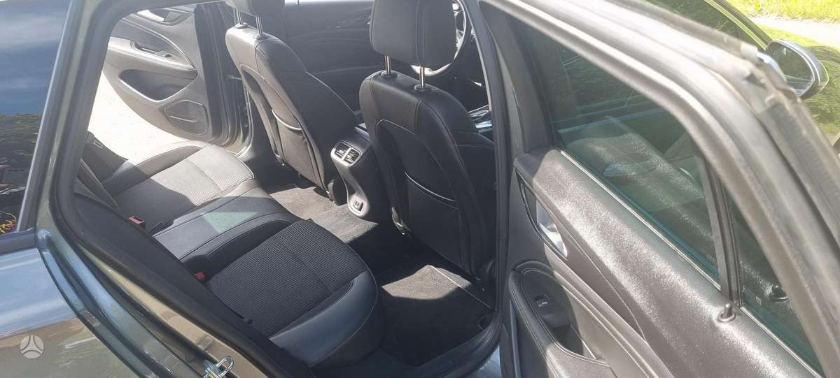 Opel Insignia, 2.0 l., wagon