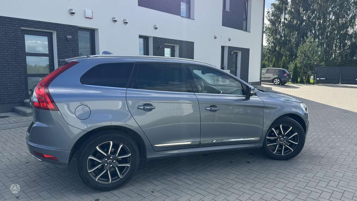 Volvo XC60 - 4