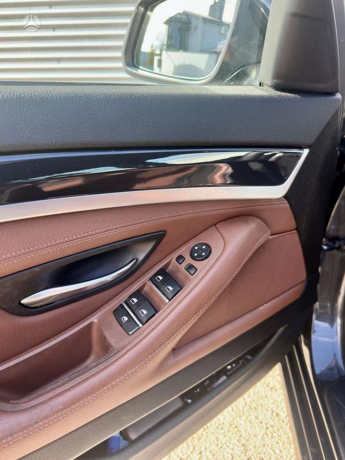 BMW 520, 2.0 l., Универсал