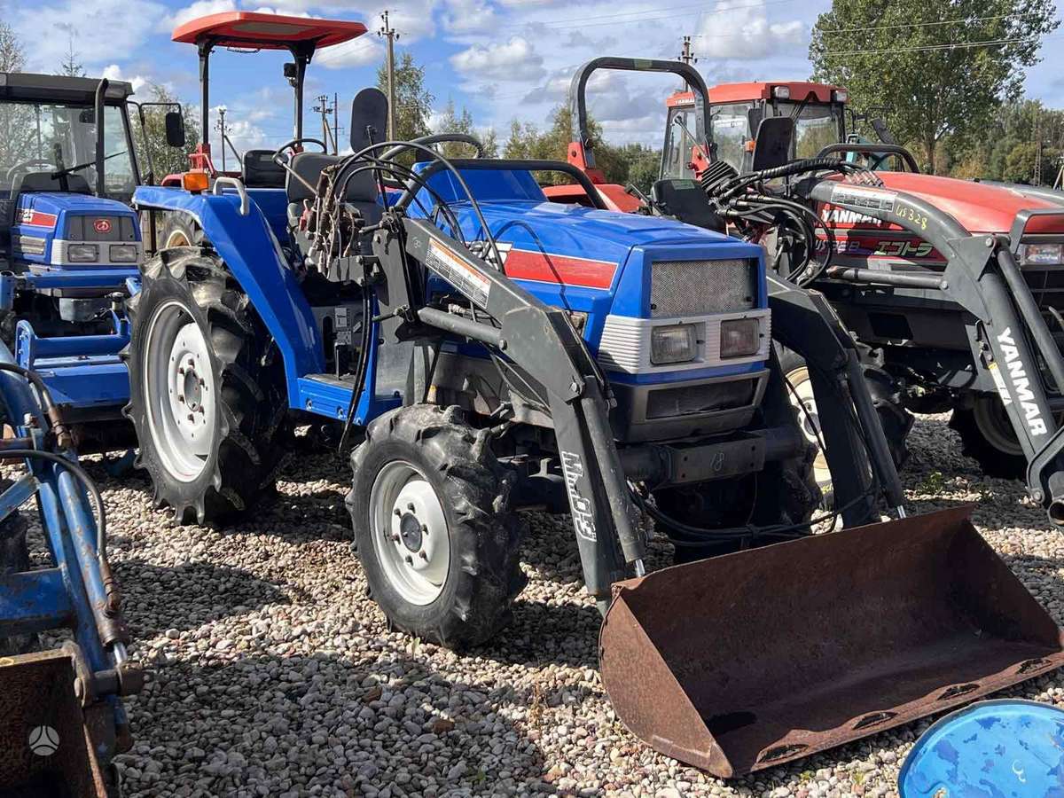 Kubota ĮVAIRIŲ MODELIŲ, тракторы