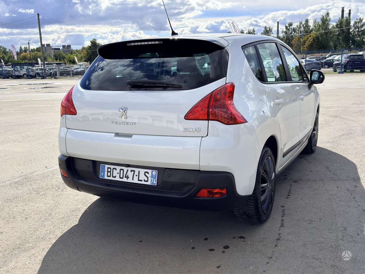 Peugeot 3008 - 8