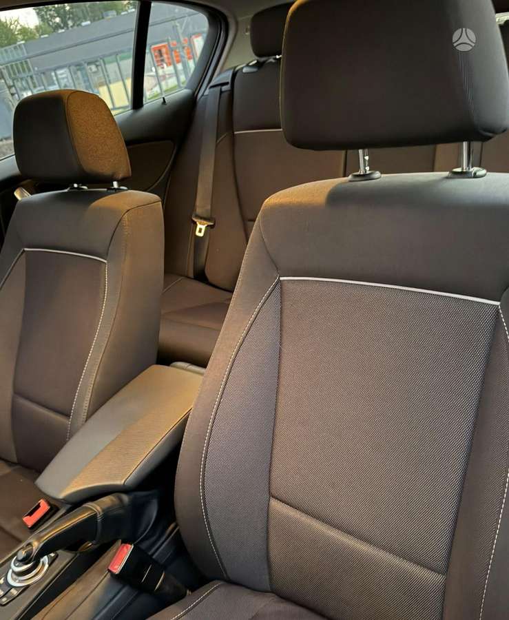 BMW 118, 2.0 l., hatchback