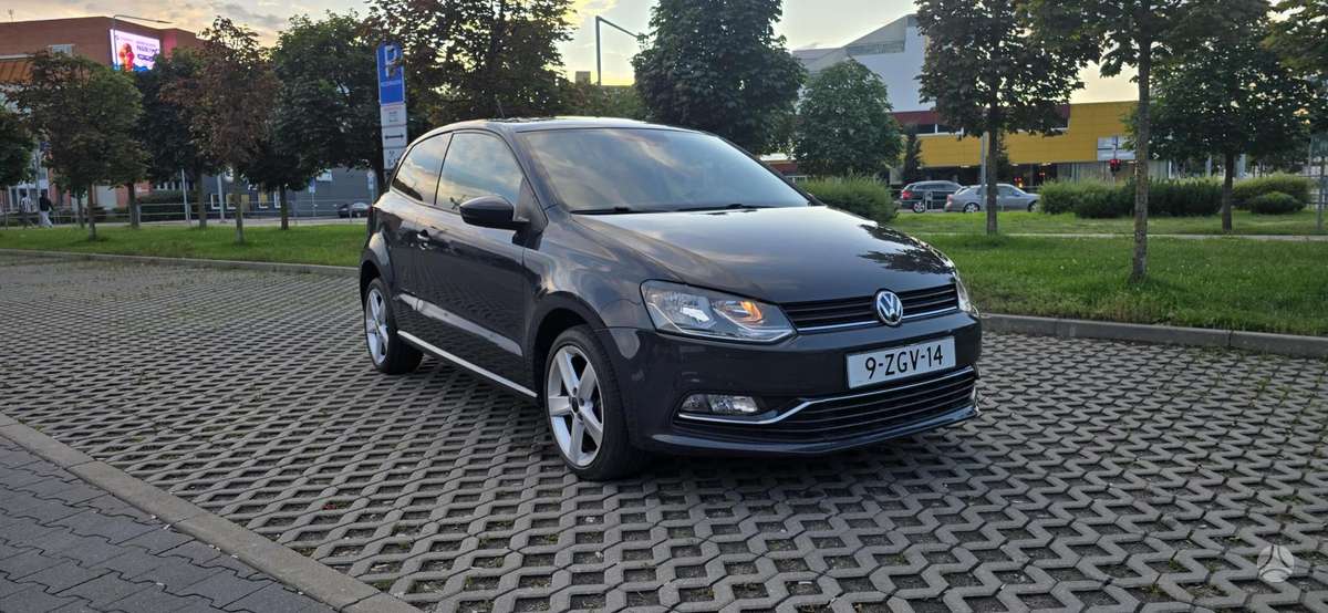 Volkswagen Polo - 1