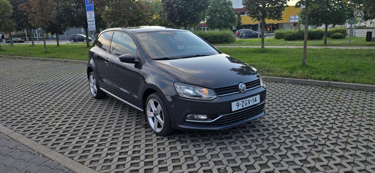 Volkswagen Polo - 2