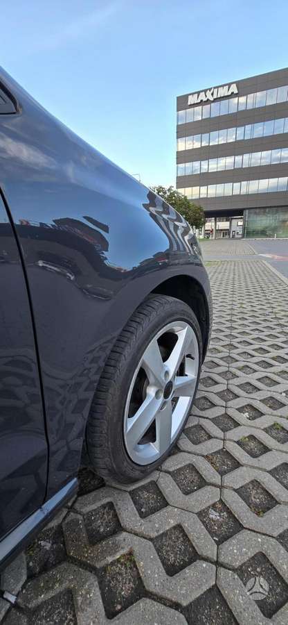 Volkswagen Polo - 12