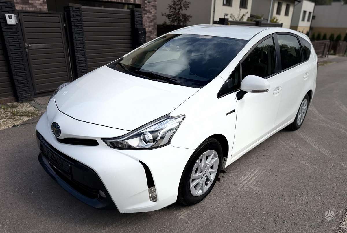 Toyota Prius+ - 4