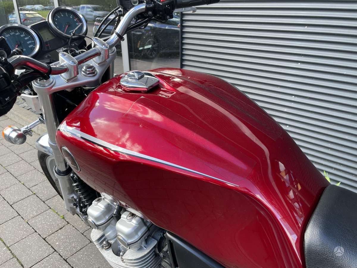 Honda CB 1100cc, street / classic