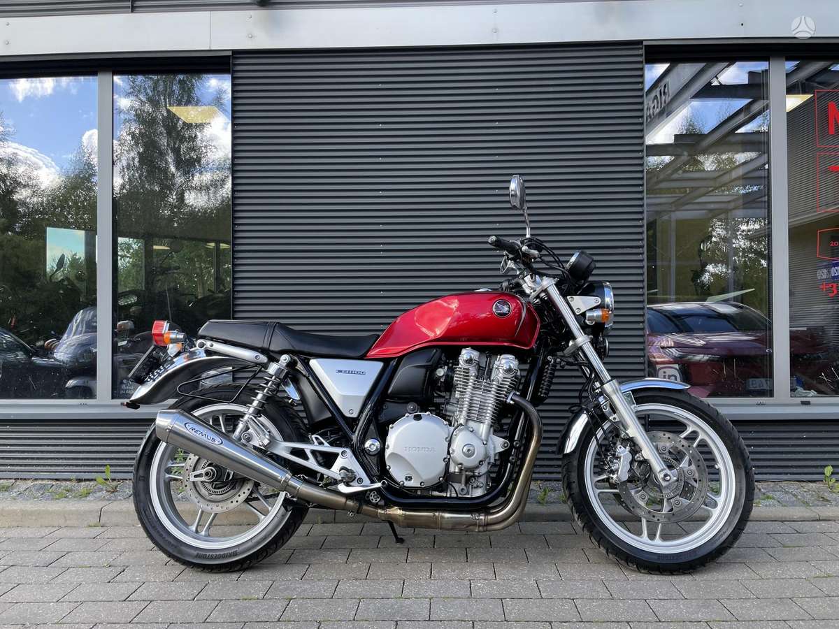 Honda CB 1100cc, street / classic