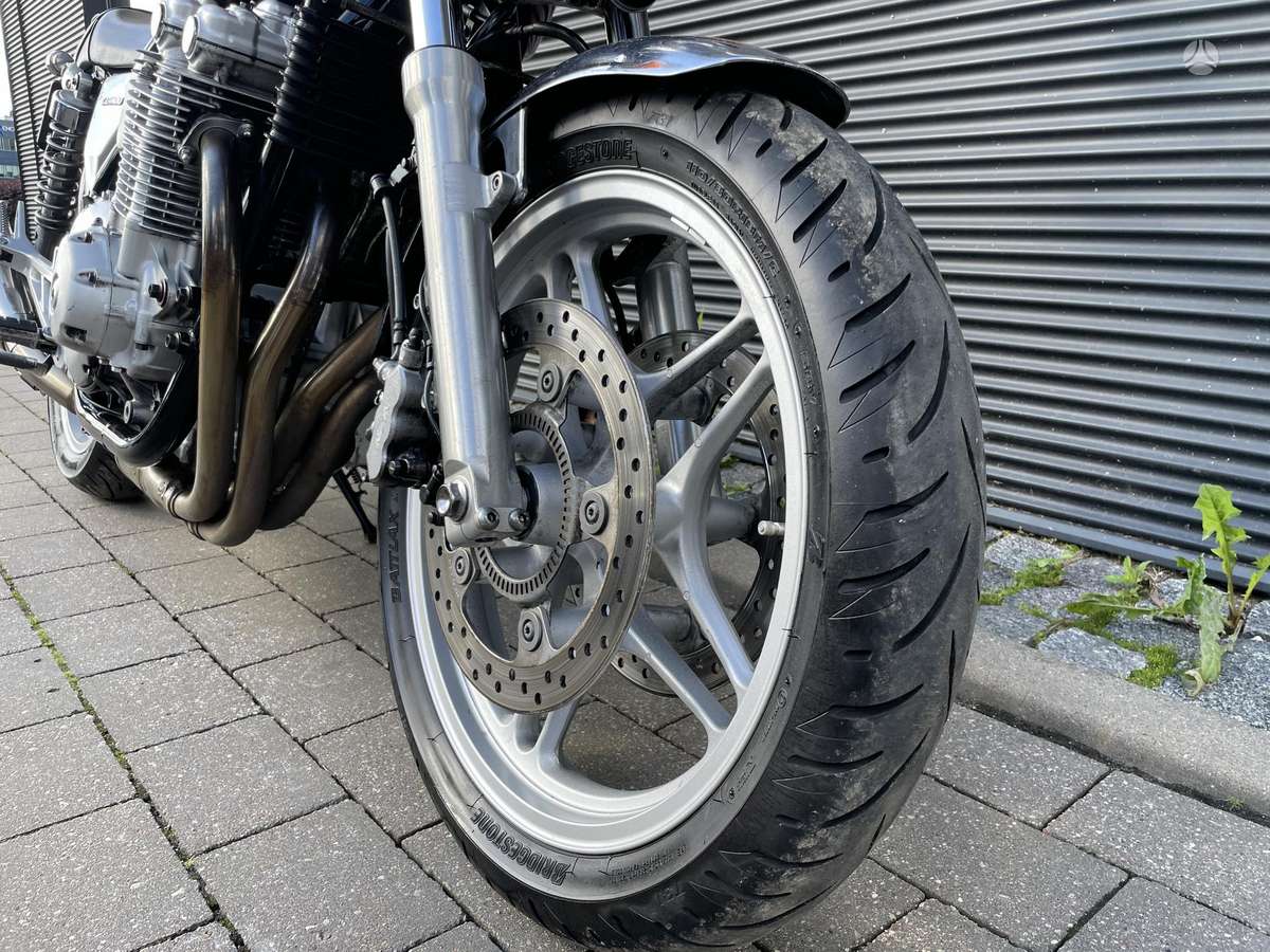 Honda CB 1100cc, street / classic
