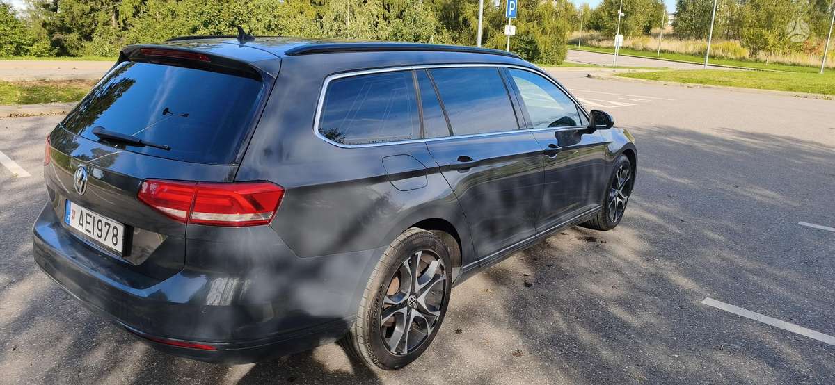 Volkswagen Passat - 7