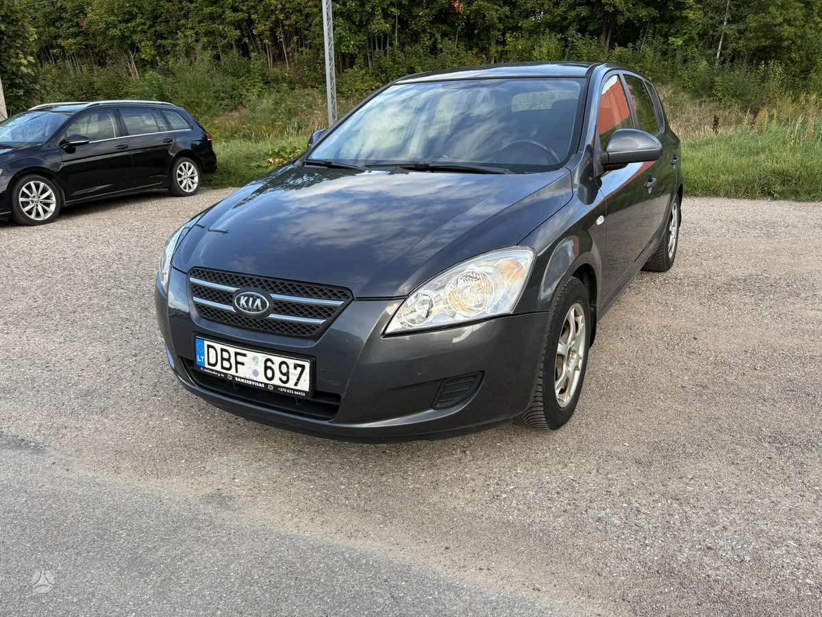 Kia Ceed, 1.6 l., Хэтчбек