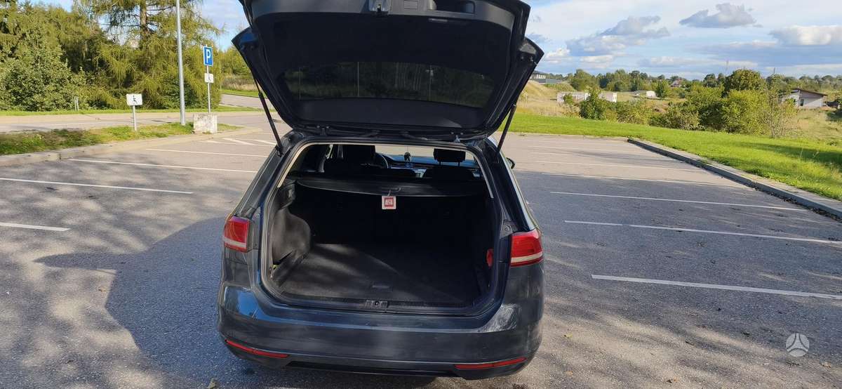 Volkswagen Passat - 10