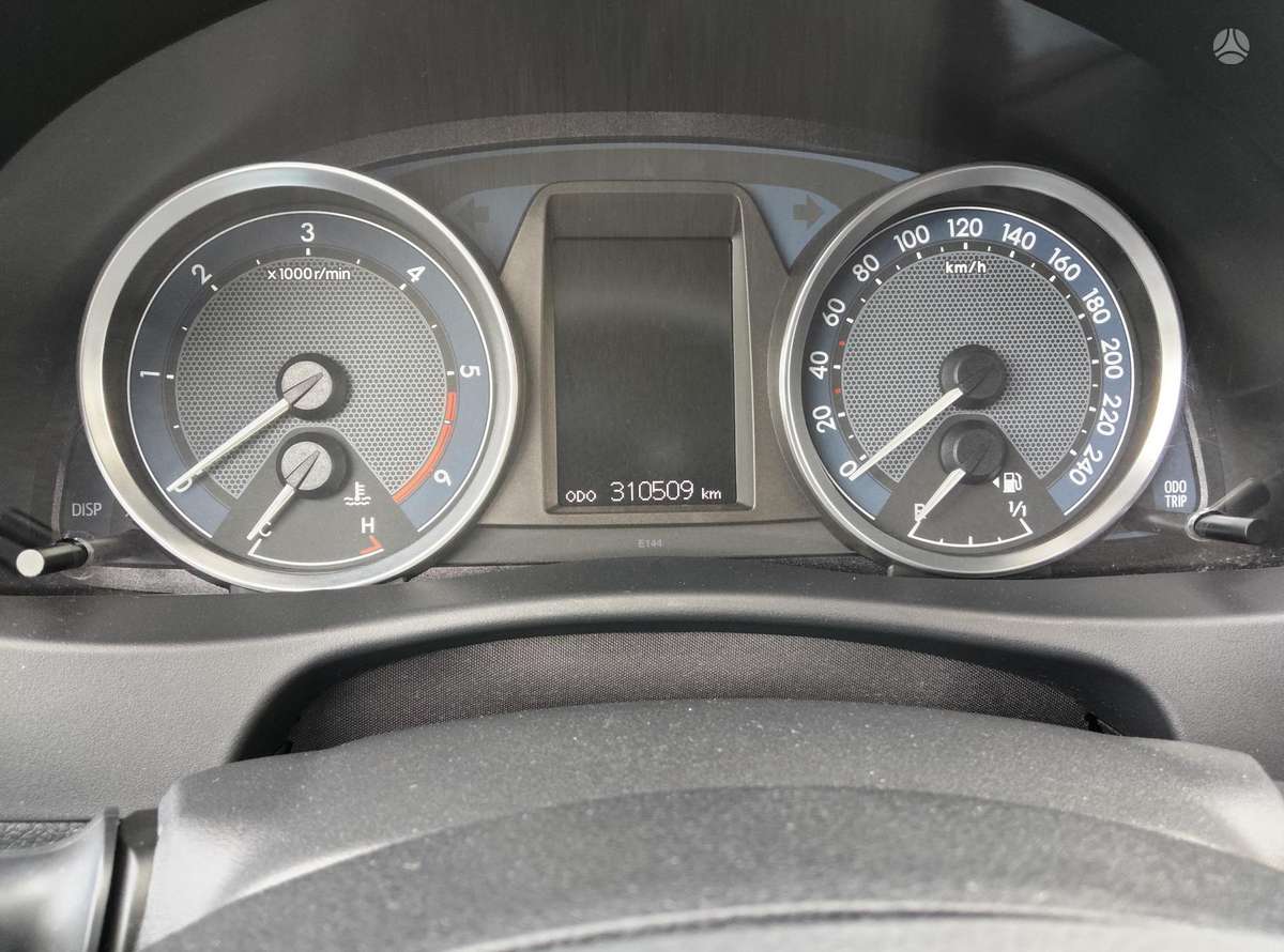 Toyota Auris - 9