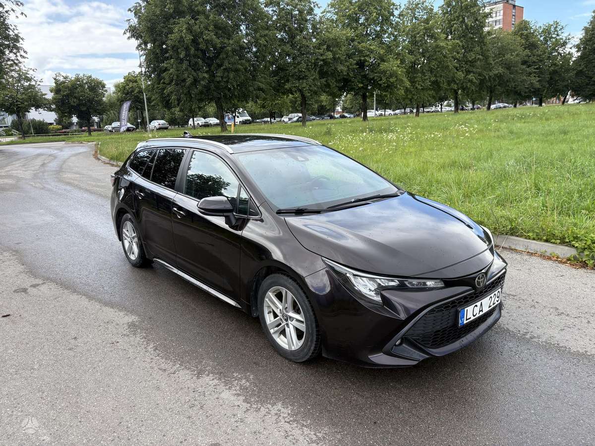 Toyota Corolla - 2