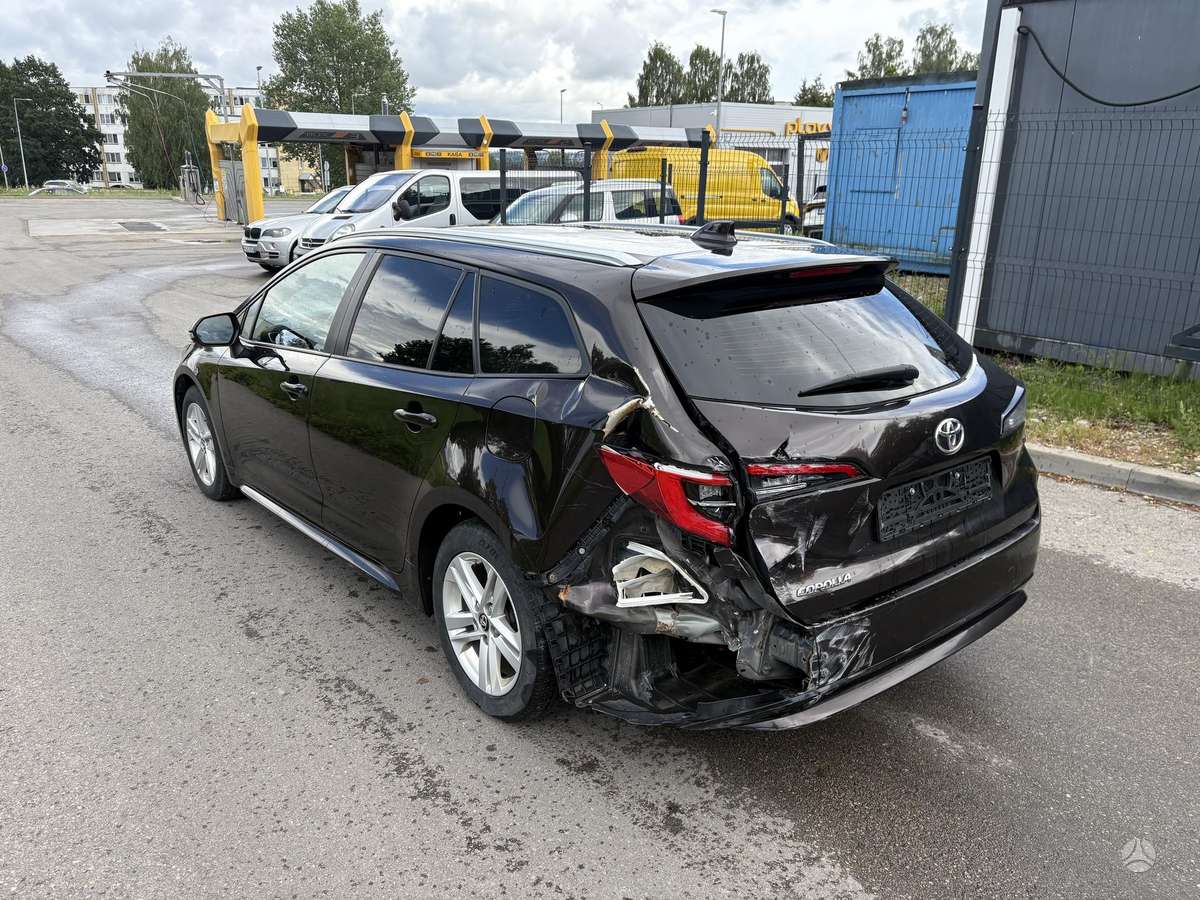 Toyota Corolla, 1.2 l., wagon