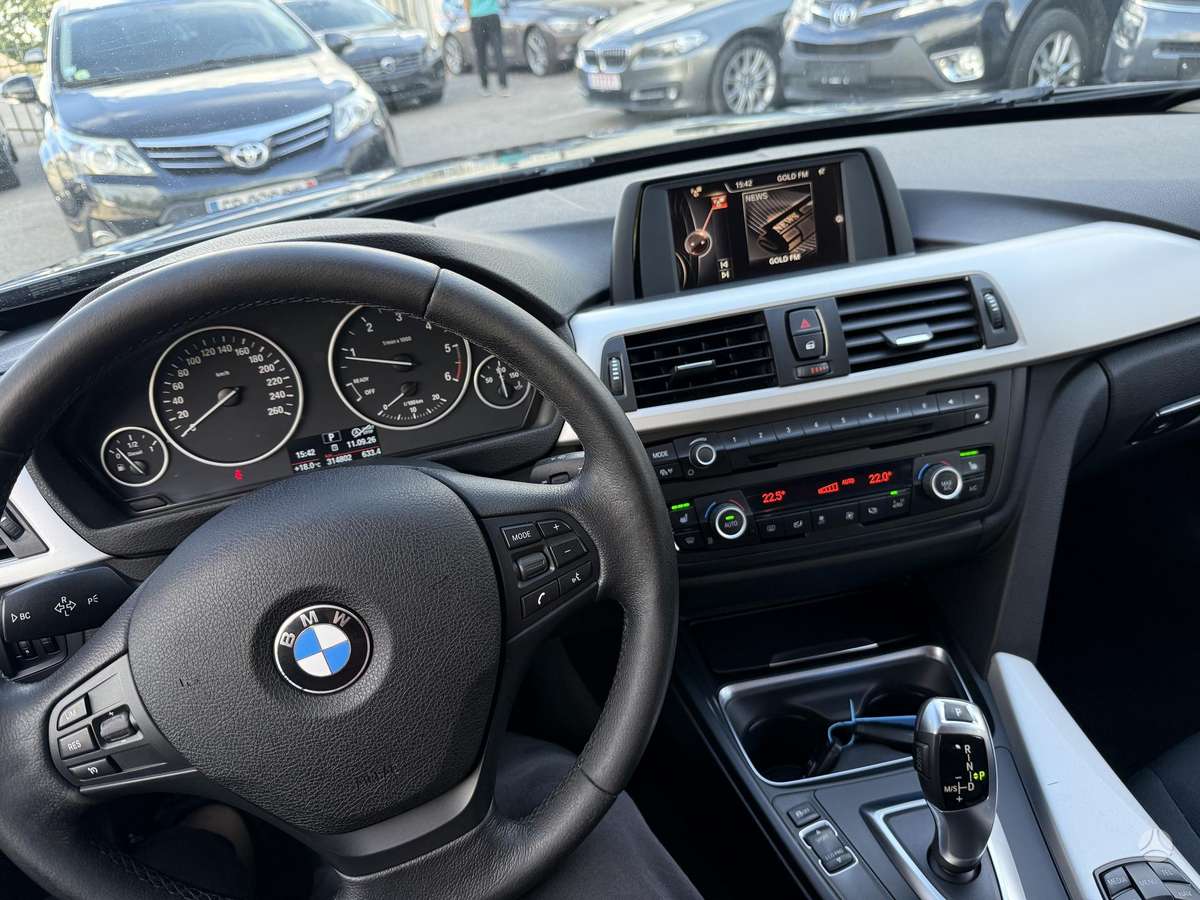 BMW 320, 2.0 l., universalas