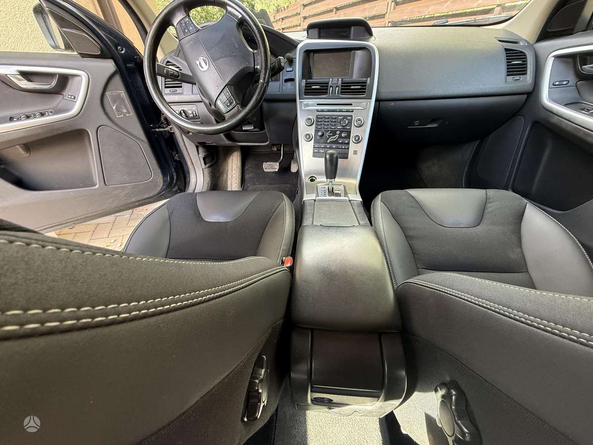 Volvo XC60 - 12